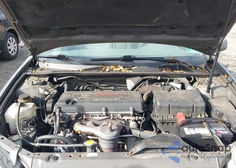 2005 Toyota Camry Le z USA, uszkodzony, nr VIN 4T1BE32K65U626030